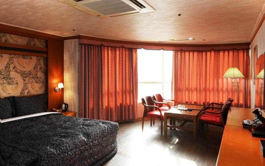 Daeyang Hotel Goyang Bagian luar foto